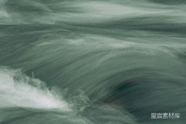 高清摄影 海浪的一张模糊照片