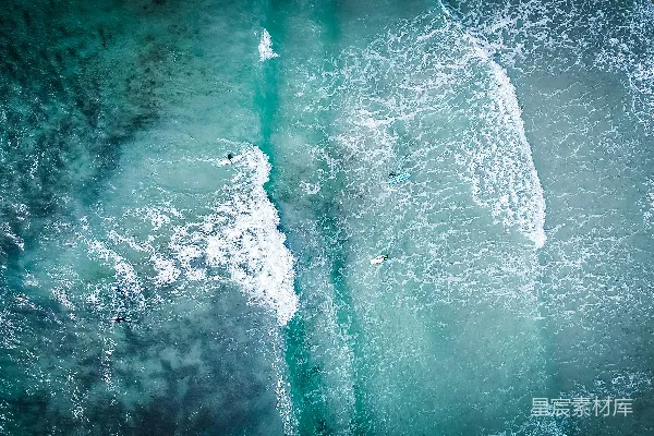 高清摄影 水面的 aerial 拍摄
