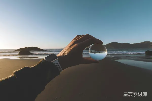 高清摄影 玻璃球里看海的景象