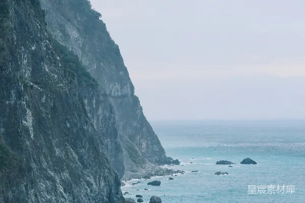 高清摄影 高角度拍摄水面体位的摄影