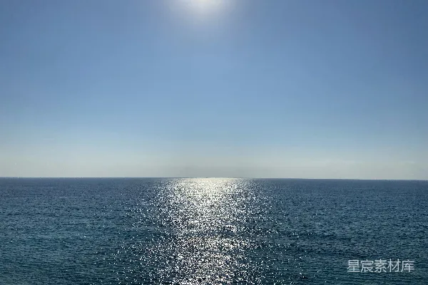 高清摄影 晴天里阳光照耀在大海之上