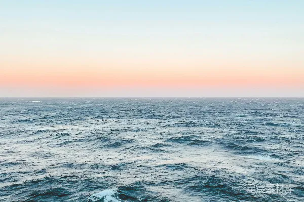 高清摄影 海边的一片水域