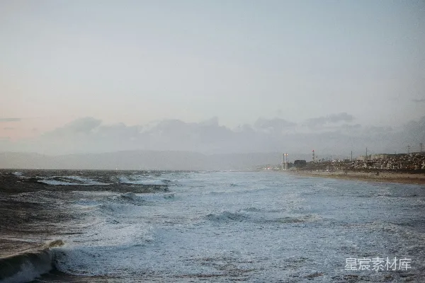 高清摄影 海滩岸边眺望的大海景色