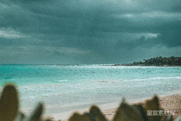 高清摄影 沙滩上眺望的大海全景