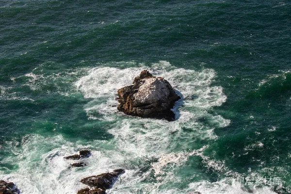 高清摄影 从高处看海的景象