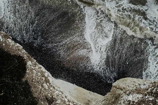高清摄影 一片波涛汹涌的大水面