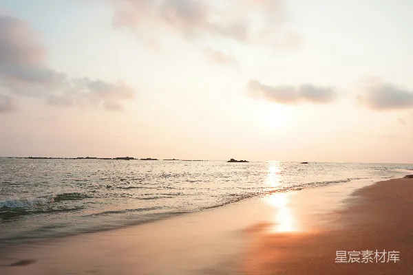 高清摄影 夕阳下的水域