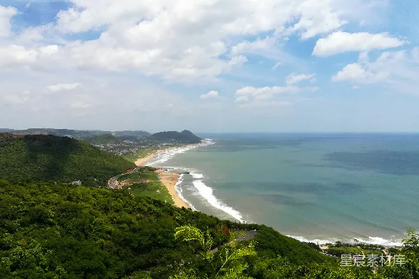 高清摄影 从山顶俯瞰海洋的海滩景色