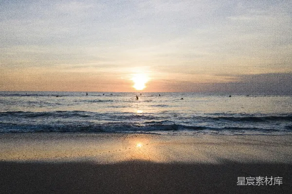 高清摄影 日落时海滩的风景画