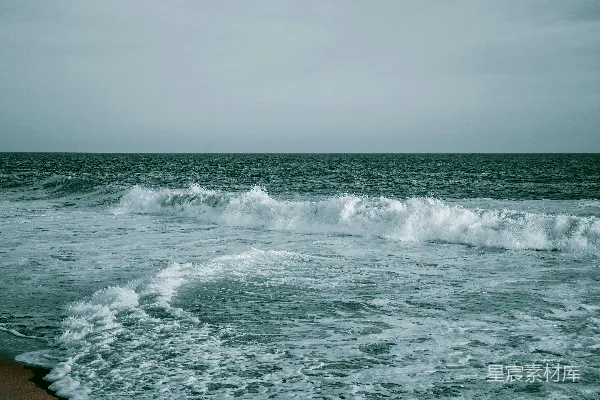 高清摄影 海滩上的波浪