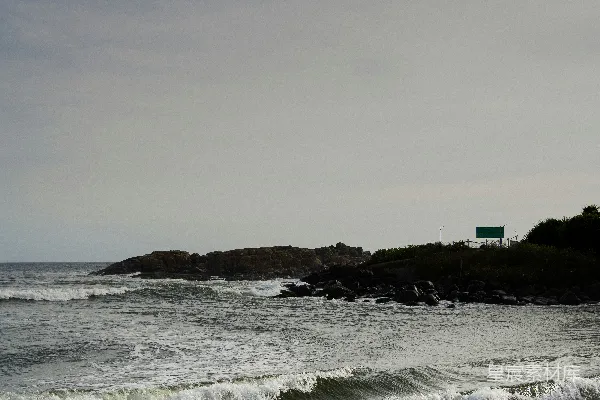 高清摄影 海滩上的浪涛 crashing