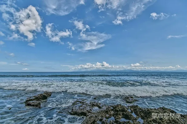 高清摄影 岩石海岸上的海景
