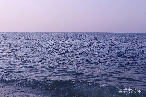 高清摄影 有波涛的海滩