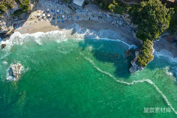 高清摄影 白天的海滩俯视图
