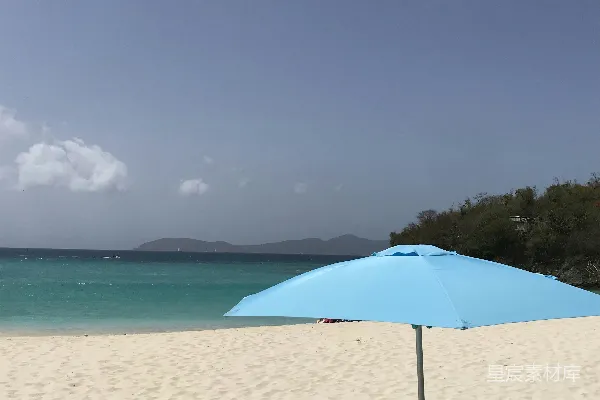 高清摄影 带伞的沙滩