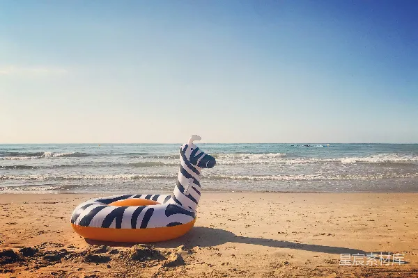 高清摄影 海滩上的小船