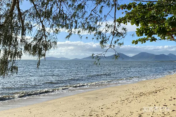 高清摄影 沙滩上俯瞰的大海景色