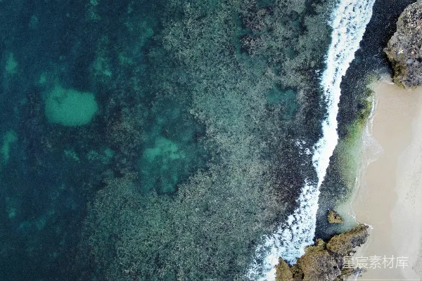 高清摄影 海滩和海洋的空中俯视图