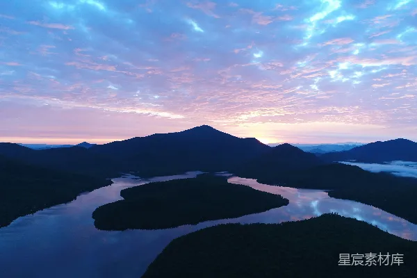 高清摄影 山与湖的风景摄影