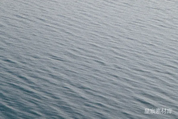 高清摄影 白天的蓝色海水