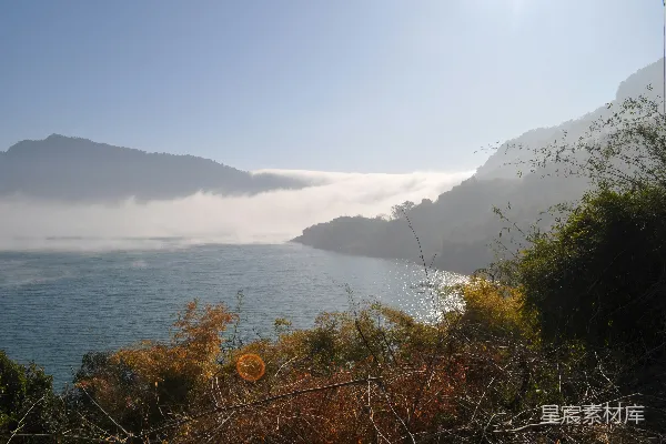 高清摄影 山间近水