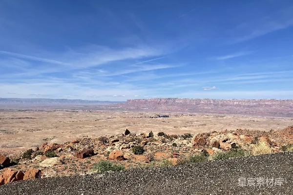 高清摄影 山顶上俯瞰的沙漠景色