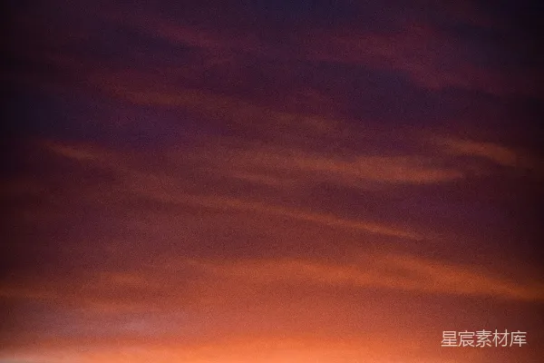 高清摄影 橙色夕阳下的山影