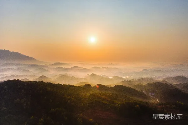 高清摄影 晨 sunrise 观赏 翠绿 树木 山脉