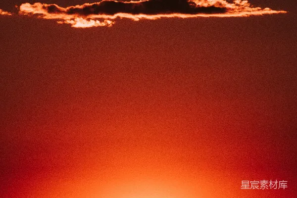 高清摄影 夕阳时分云彩的轮廓摄影