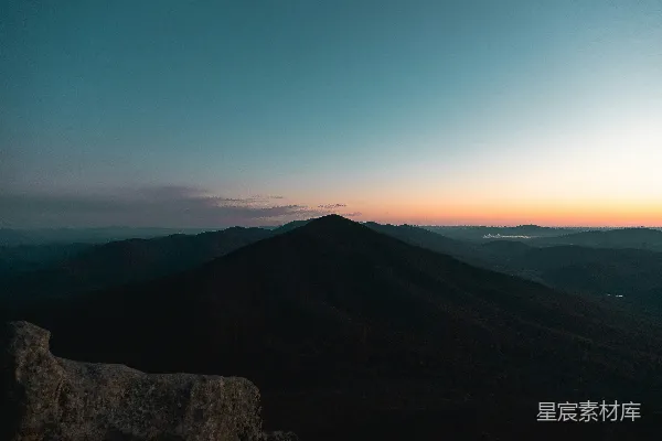 高清摄影 蓝山县中的山