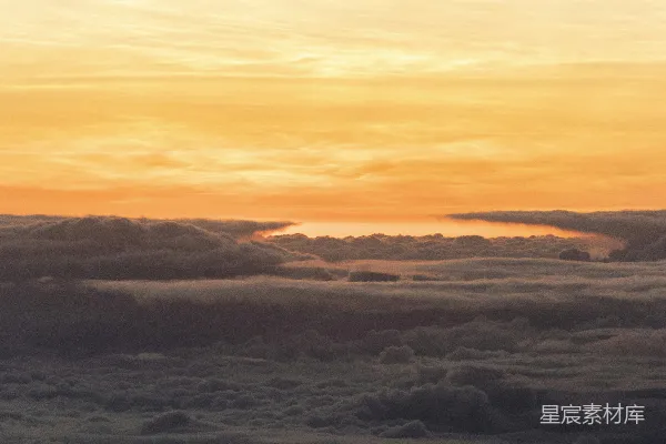 高清摄影 白昼的白云与蓝天