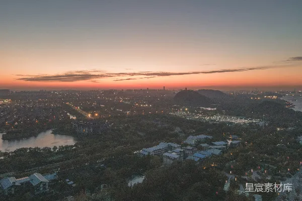 高清摄影 夕阳下的城市与湖景
