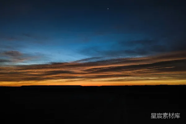 高清摄影 远处有一轮夕阳。