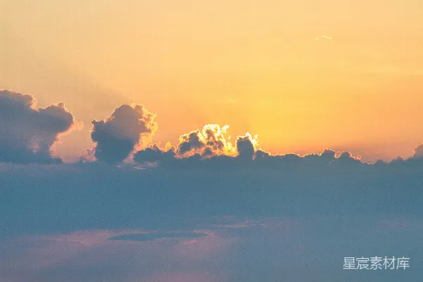 高清摄影 白天的云和蓝天