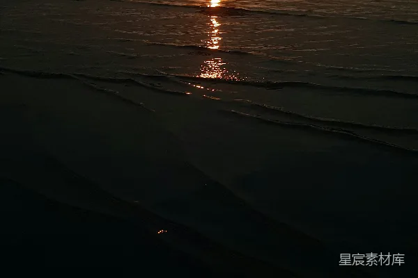 高清摄影 夕阳下的水域