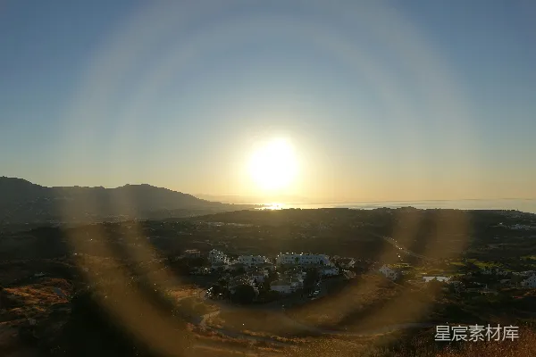 高清摄影 夕阳西下在一座小镇上