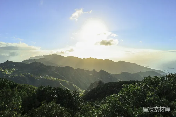 高清摄影 山峦之上阳光灿烂