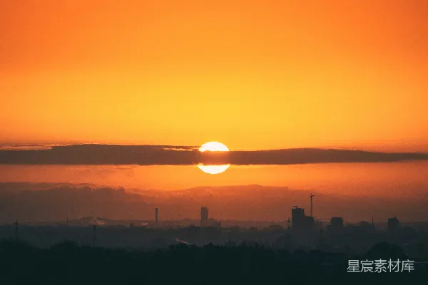 高清摄影 夕阳西下，城市天际线。