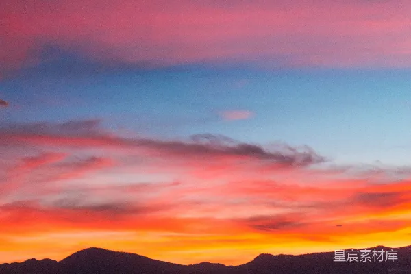 高清摄影 夕阳下山影 silhouette 云蓝天空中的照片