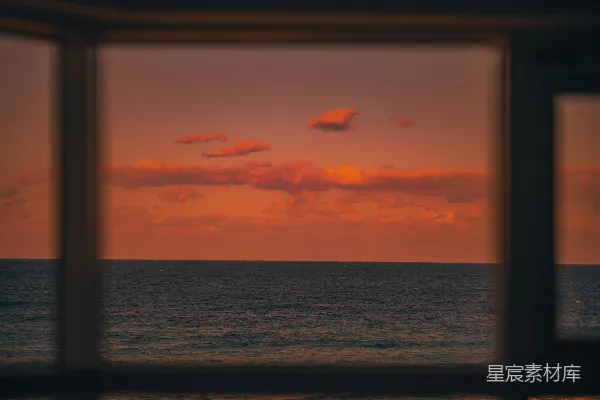 高清摄影 夕阳下的水域