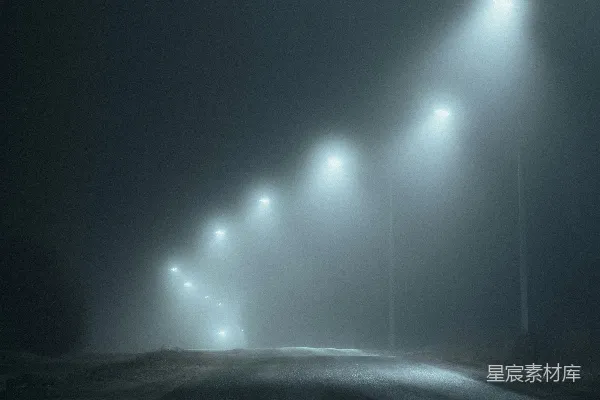 高清摄影 夜间路面上的白光
