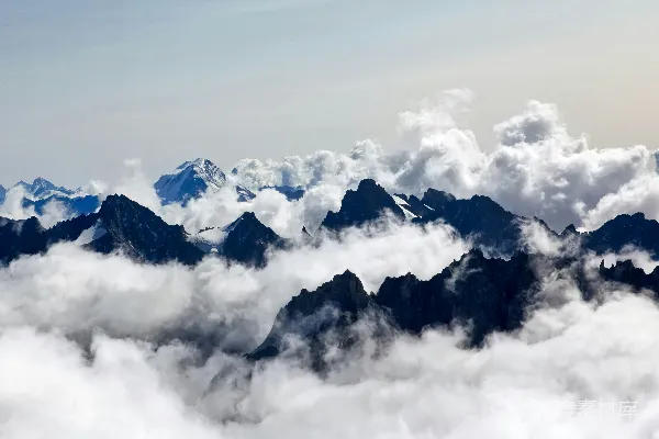 高清摄影 海云之海上空的航拍