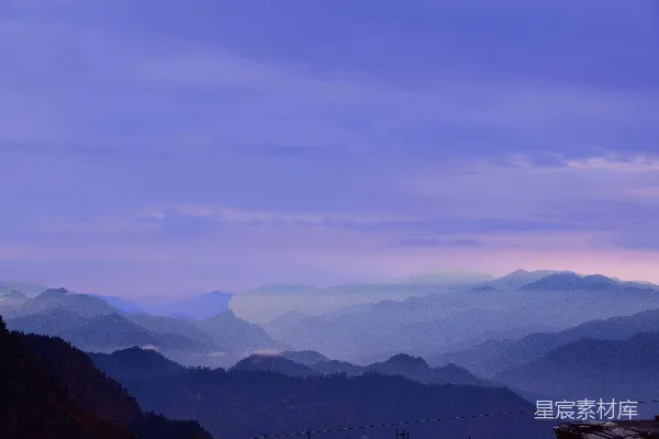 高清摄影 山间的风景照片