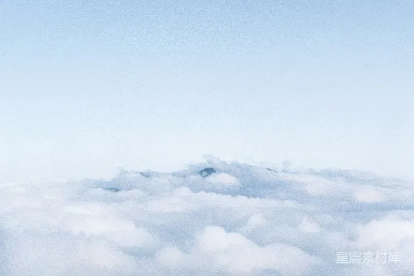 高清摄影 天空中一组正在飞行的飞机队列