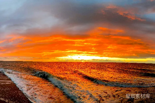高清摄影 夕阳下的海滩