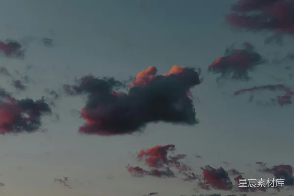 高清摄影 一组红黑相间的物体