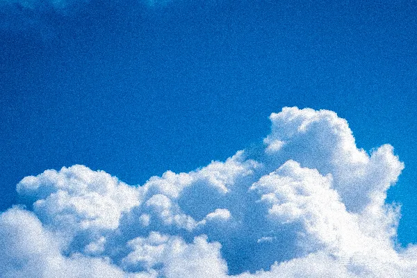 高清摄影 空中飞行的飞机与许多云朵
