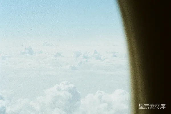 高清摄影 飞机窗前的云海景色