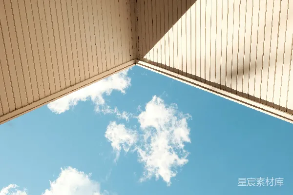 高清摄影 从建筑物下面看天空的景象