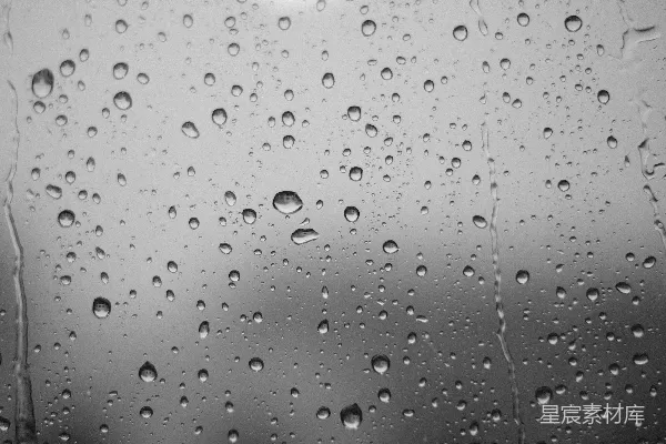高清摄影 窗户上的雨滴
